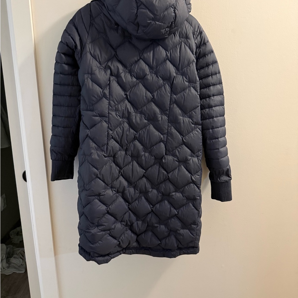 Reversible Colombia down coat - Picture 4 of 4